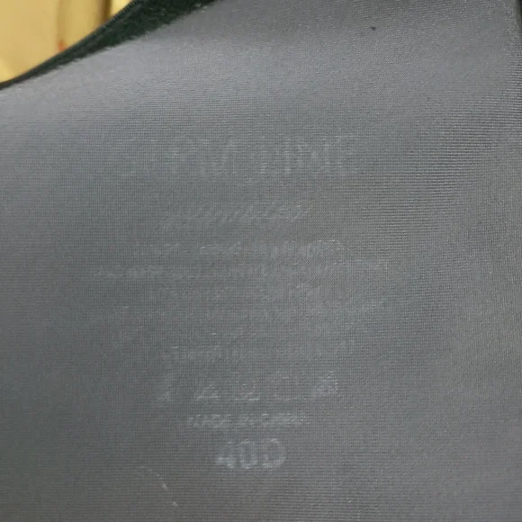 Balenciaga Red and Black Full Coverage Bra - Picture 4 of 4